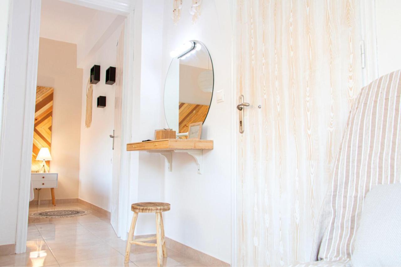 Summer Feel Suites Poros Town Buitenkant foto