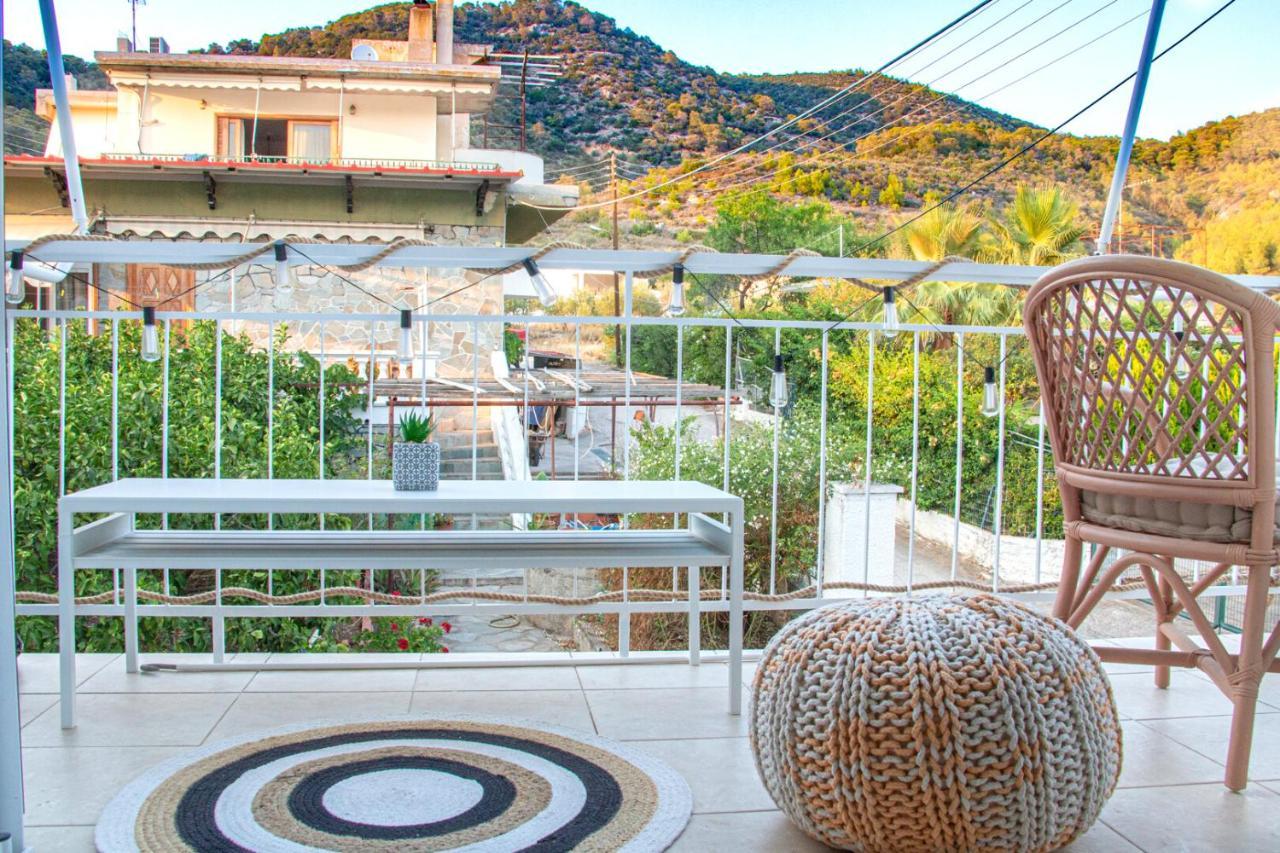 Summer Feel Suites Poros Town Buitenkant foto
