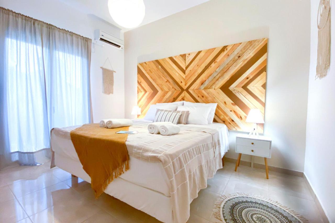 Summer Feel Suites Poros Town Buitenkant foto