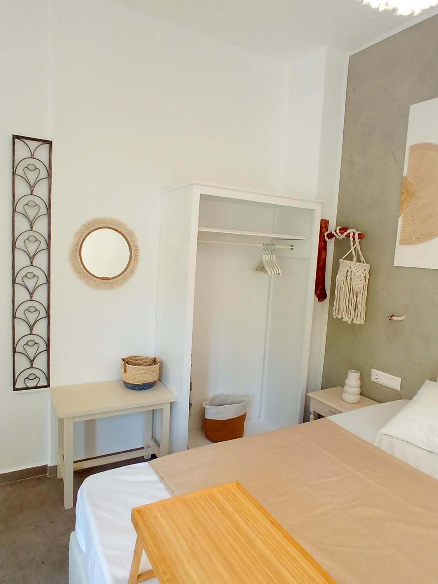Summer Feel Suites Poros Town Buitenkant foto